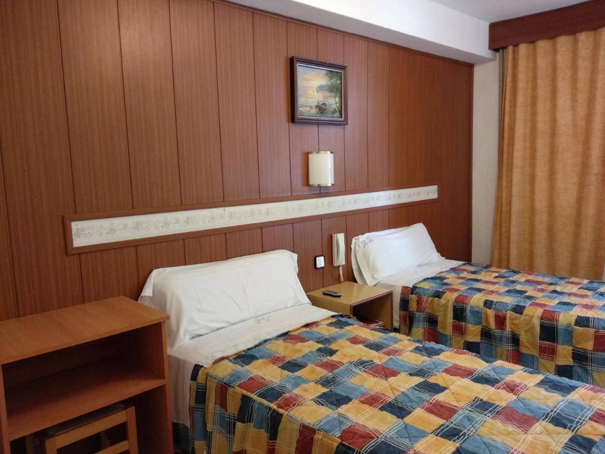 Pension Venecia Salou Exterior photo